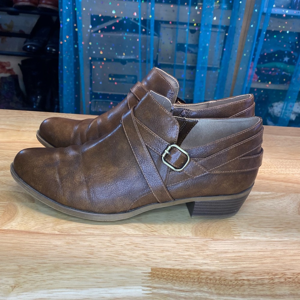 Lifestride Adley Bootie with Memory Foam